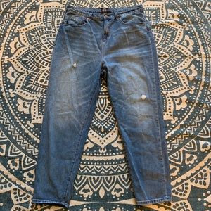 Urban Outfitters BDG Mom Jean - Vintage Wash